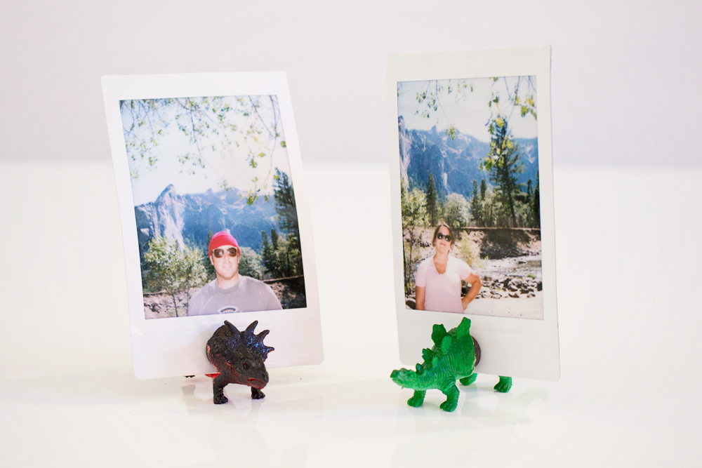 DIY Photo Stands: How to Train Your Photojojo Dinos | Photojojo